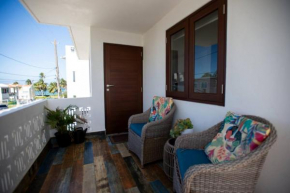 White Paradise Beach House
